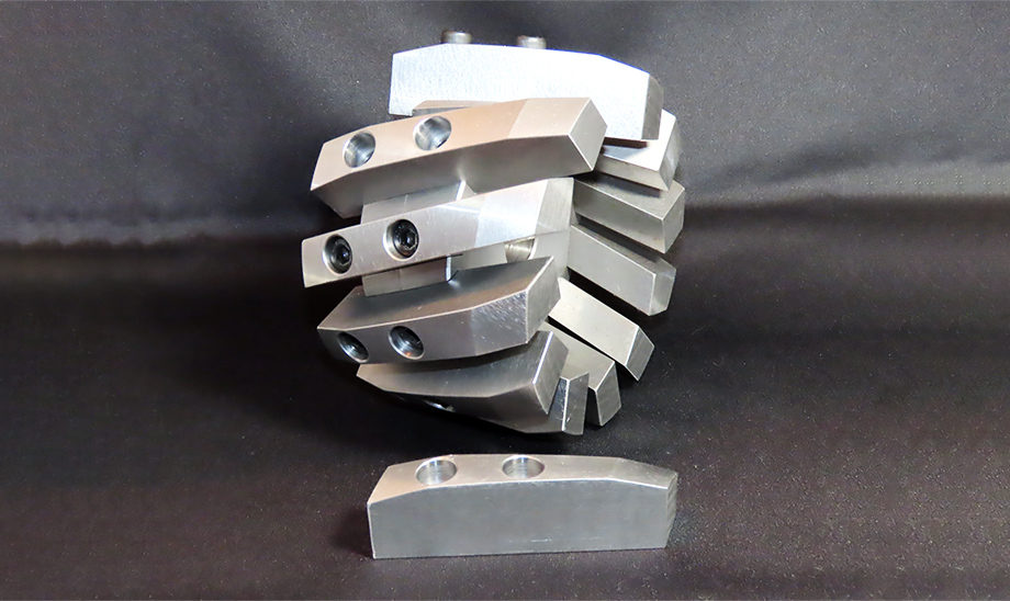 アタッチメント式による更なる再利用性の向上とトータルコストダウンが可能